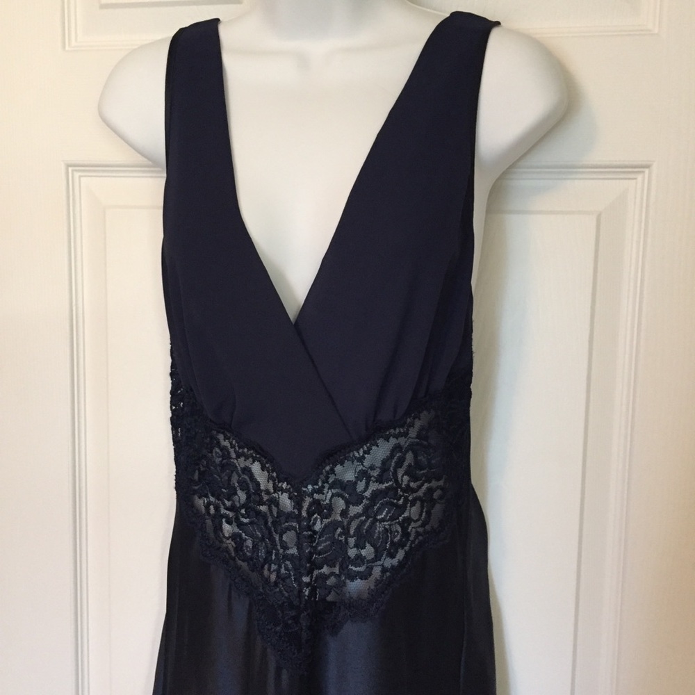 Victoria’s Secret vintage gold label gown NWT Lg